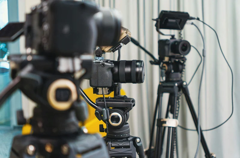Three Cameras Picture